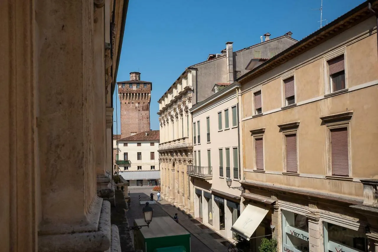 ホテル Palazzo Scamozzi ヴィチェンツァ