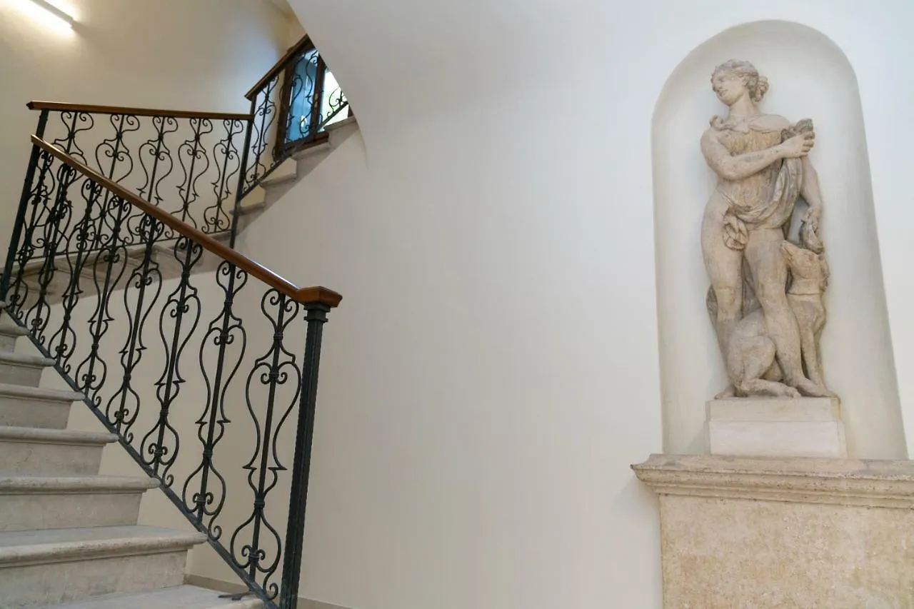 ホテル Palazzo Scamozzi ヴィチェンツァ 3*,